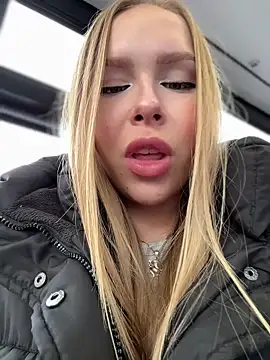 mur girl online show from 8, 2, 2025