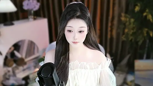 Arwyn-rr online show from 11, 11, 2025