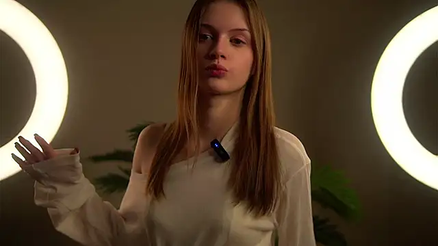 Snapshot of akumadadrive chatting on 5, 12, 2025 akumadadrive online show from 5, 12, 2025