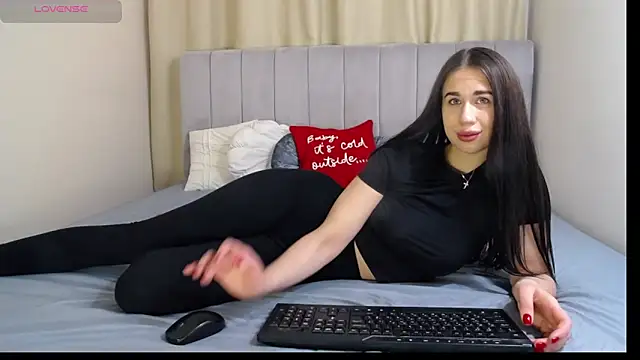 Erikka   online show from 1, 2, 2026