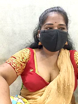 Snapshot of MaaliiiPonuTamil chatting on 27, 5, 2026 MaaliiiPonuTamil online show from 27, 5, 2026