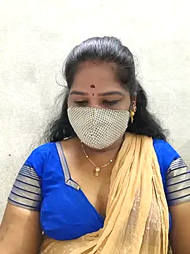 Snapshot of MaaliiiPonuTamil chatting on 3, 5, 2026 MaaliiiPonuTamil online show from 3, 5, 2026