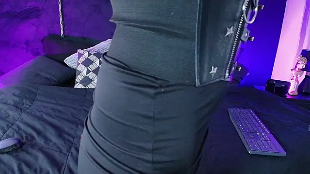 Snapshot of Aylen_darkmoor chatting on 24, 11, 2025 Aylen darkmoor online show from 24, 11, 2025