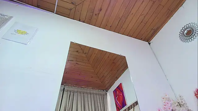 Naia x online show from 13, 2, 2026