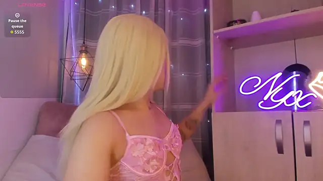 Nyx  Blackwood online show from 18, 2, 2026