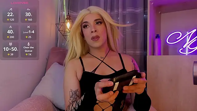 Nyx  Blackwood online show from 25, 2, 2026