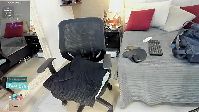 Snapshot of Mariana_c1 chatting on 27, 5, 2026 Mariana c1 online show from 27, 5, 2026