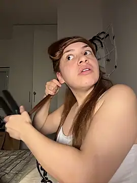 Snapshot of AgnesCampp chatting on 30, 10, 2025 AgnesCampp online show from 30, 10, 2025