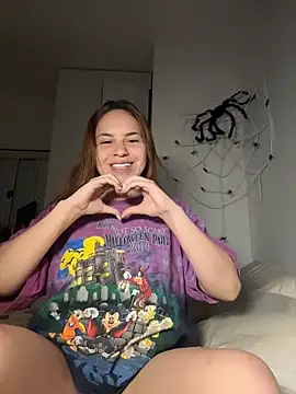 Snapshot of AgnesCampp chatting on 27, 11, 2025 AgnesCampp online show from 27, 11, 2025