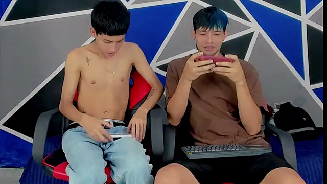 migueyalejo teens online show from 5, 2, 2025