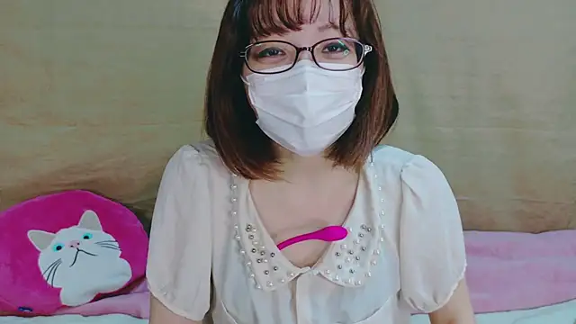 Arisa san   online show from 6, 12, 2024