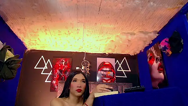 FernandaEvansss online show from 8, 10, 2025