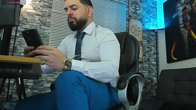 Ethan Castellano online show from 12, 7, 2026
