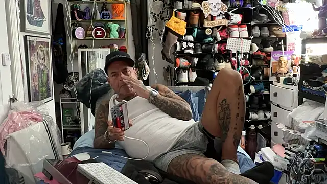 joeytatts66 online show from 17, 3, 2026