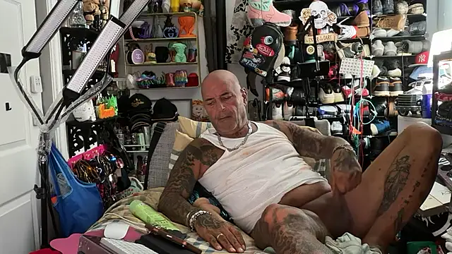 joeytatts66 online show from 18, 7, 2026