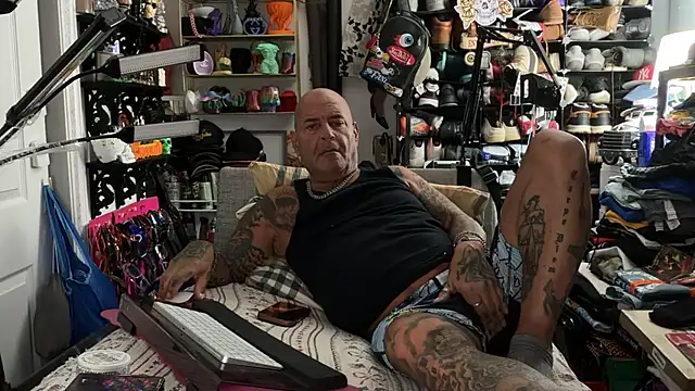joeytatts66 online show from 24, 6, 2026