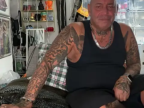 joeytatts66 online show from 20, 11, 2025