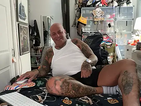 joeytatts66 online show from 25, 10, 2025