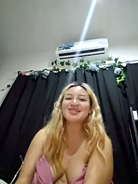 Snapshot of sadnessgyall chatting on 5, 3, 2025 sadnessgyall online show from 5, 3, 2025