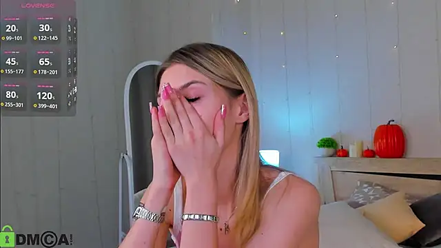 Cherry Price online show from 30, 10, 2025