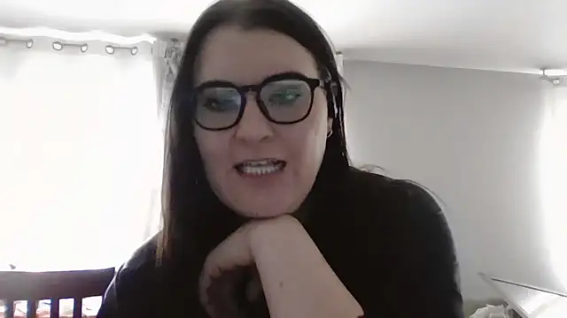 Snapshot of _CumSeeV_ chatting on 20, 1, 2025 CumSeeV online show from 20, 1, 2025
