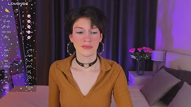 Kolette Gray online show from 2, 3, 2025