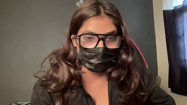 callmeshreya online show from 15, 4, 2026