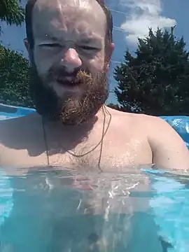 Spunwhiteboy1992 online show from 10, 6, 2026