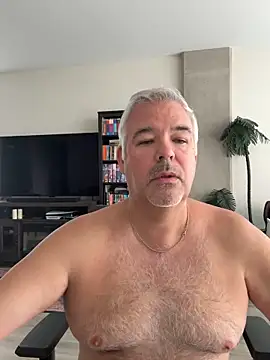 aarosteev2 online show from 10, 5, 2026