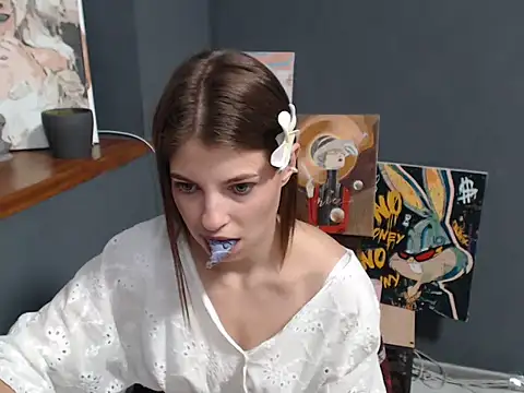 Snapshot of felicity_gold chatting on 19, 6, 2026 felicity gold online show from 19, 6, 2026