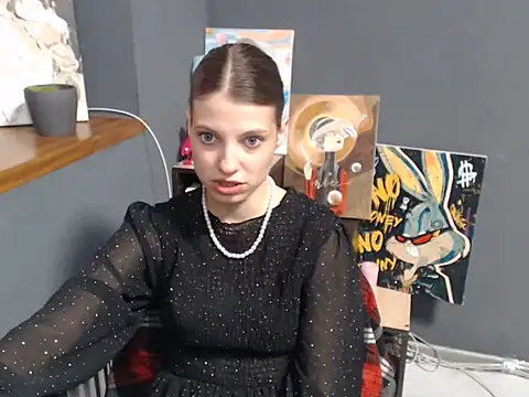 Snapshot of felicity_gold chatting on 17, 6, 2026 felicity gold online show from 17, 6, 2026