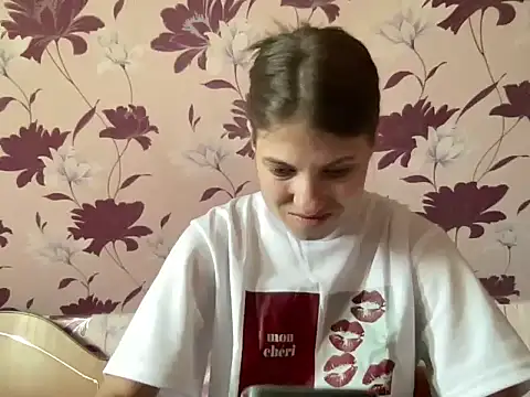 Snapshot of felicity_gold chatting on 11, 6, 2026 felicity gold online show from 11, 6, 2026