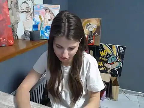 Snapshot of felicity_gold chatting on 18, 5, 2026 felicity gold online show from 18, 5, 2026