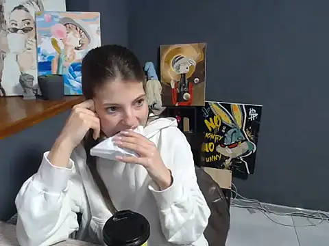 Snapshot of felicity_gold chatting on 21, 5, 2026 felicity gold online show from 21, 5, 2026