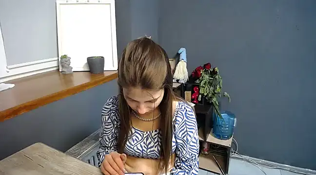 felicity gold online show from 3, 3, 2025
