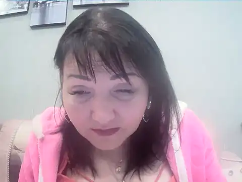 Snapshot of ClaireSunset chatting on 2, 10, 2025 ClaireSunset online show from 2, 10, 2025