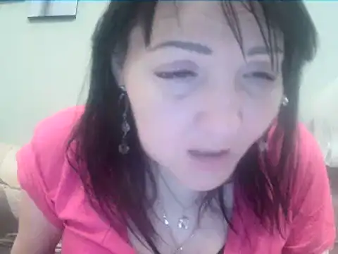 ClaireSunset online show from 19, 11, 2025