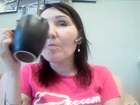 ClaireSunset online show from 3, 6, 2026