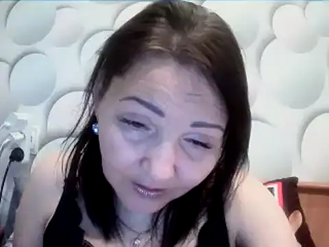 ClaireSunset online show from 22, 4, 2026