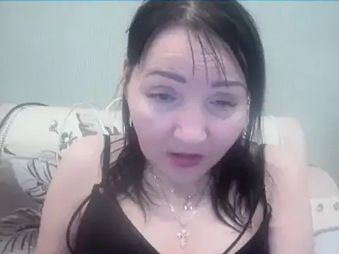 ClaireSunset online show from 5, 1, 2026