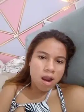 Snapshot of Naomi991 chatting on 21, 5, 2026 Naomi991 online show from 21, 5, 2026