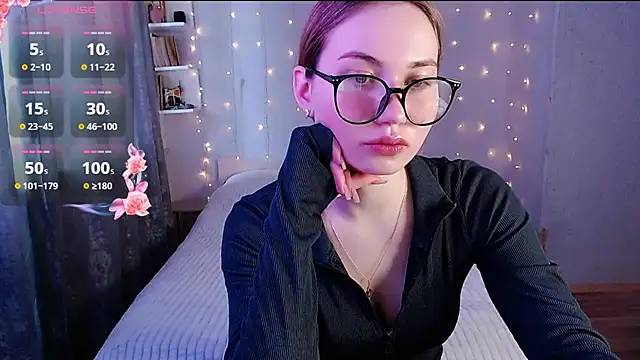 Snapshot of Miya_Mark chatting on 21, 2, 2025 Miya Mark online show from 21, 2, 2025