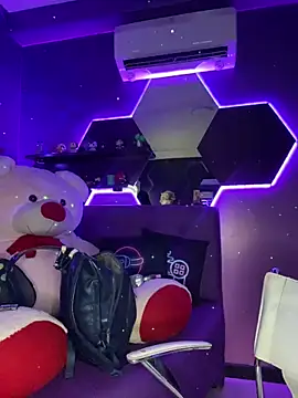 Belliinda 21 online show from 7, 3, 2026