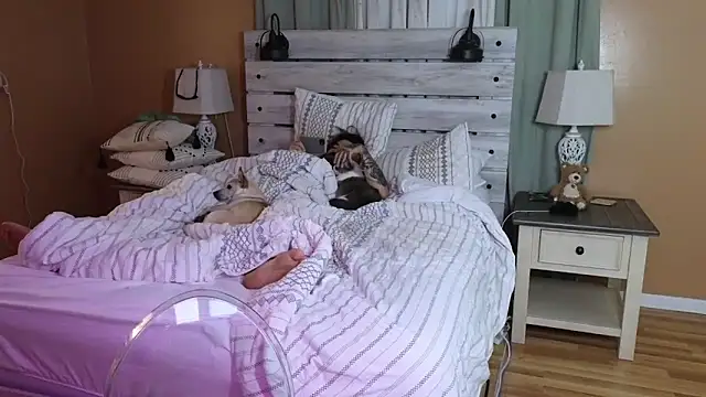 TexasTattooedHouseWife online show from 23, 10, 2025