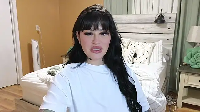 TexasTattooedHouseWife online show from 10, 10, 2025