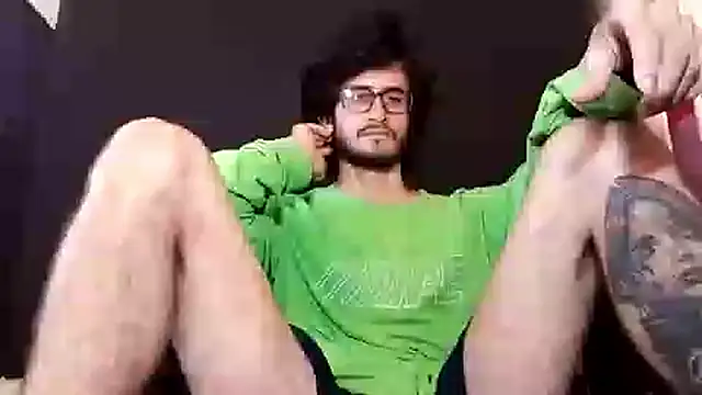 Loggan donnelly online show from 9, 11, 2025