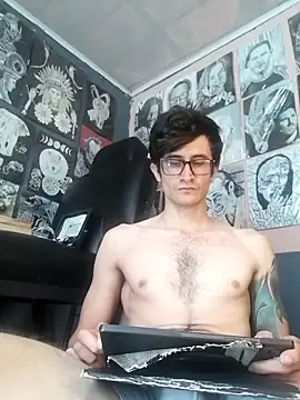 Loggan donnelly online show from 4, 2, 2026