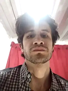 Loggan donnelly online show from 8, 4, 2026