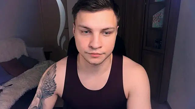 handsome guy01 online show from 19, 1, 2025