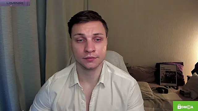 Snapshot of handsome_guy01 chatting on 19, 6, 2026 handsome guy01 online show from 19, 6, 2026